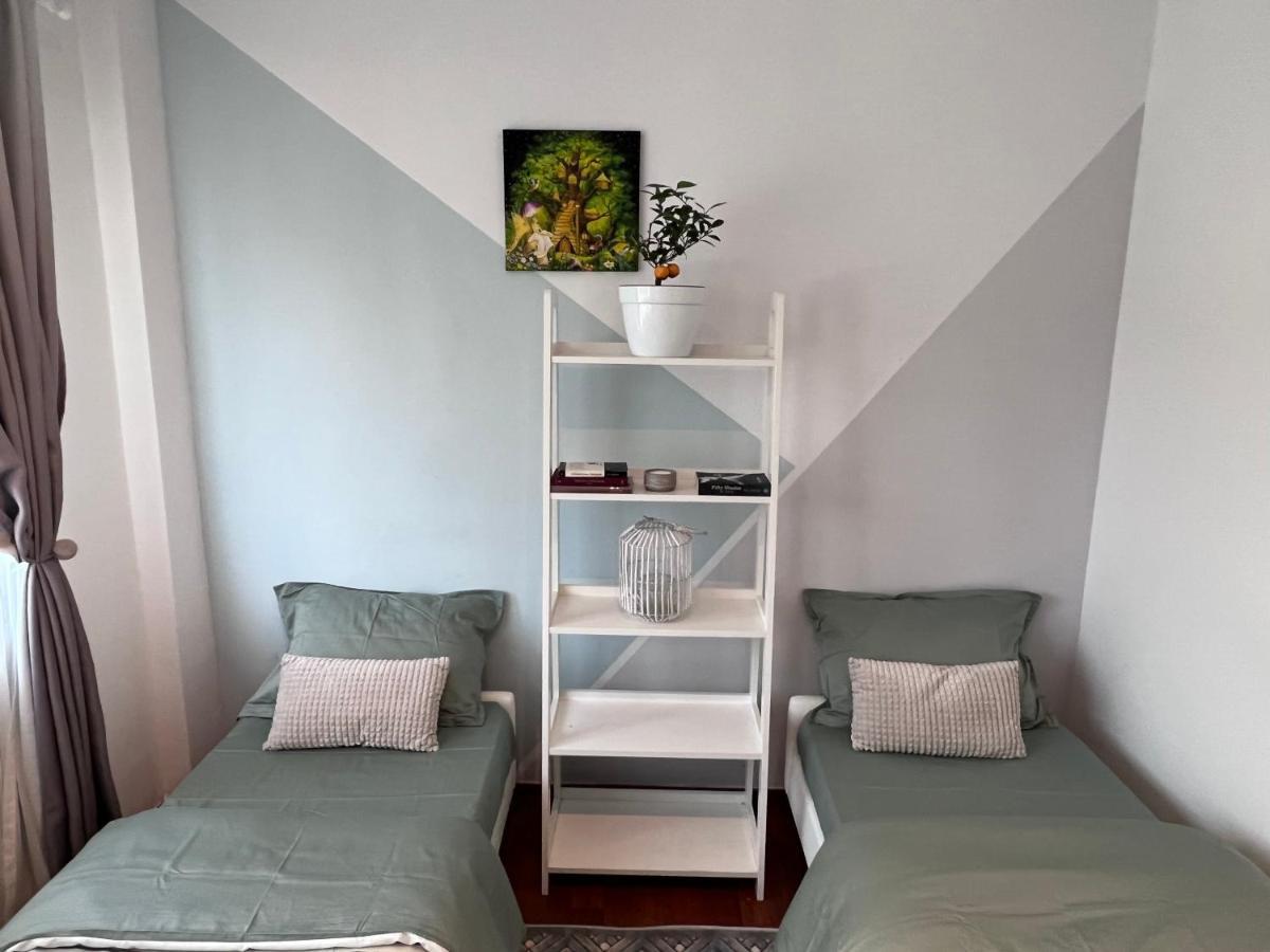 3 Rooms Apartment Palace View ヤシ エクステリア 写真